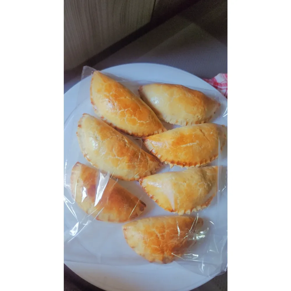Back view of Meat pie