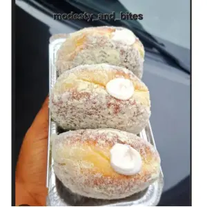 Small Chops offered by Modesty_and_bites